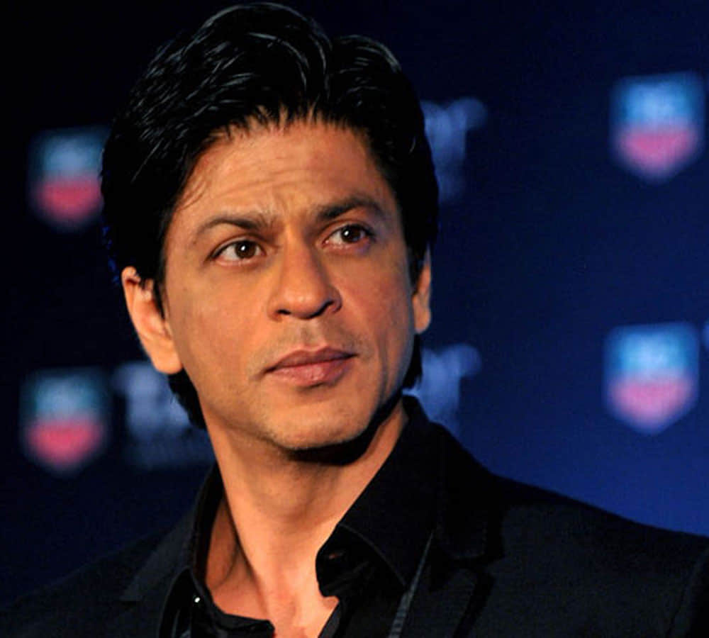 shahrukh khan scufle with fan in turkey