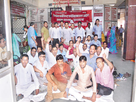 There were no medicines to patients in government hospitals not check
