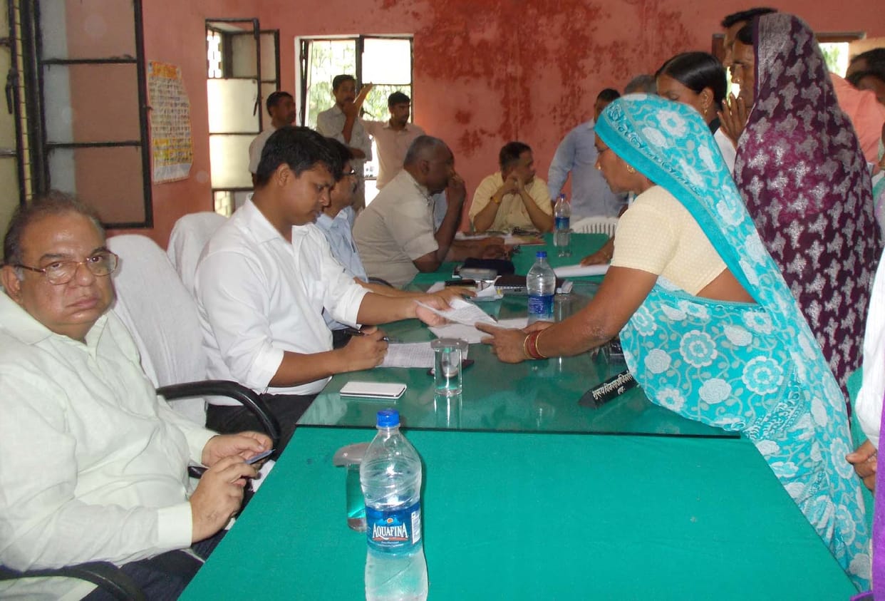 Tehsil Day dispose of the pending complaints in four days  