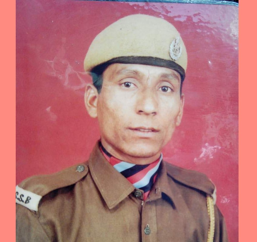 ssb soldier atar singh found dead in jammu kashmir.