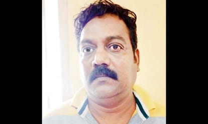 stuntman arrested for stoling luxury car of politian wife in Mumbai