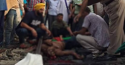 couple jumped in front of train and committed suicide in bathinda of punjab