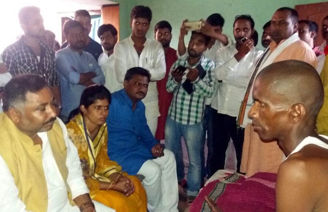 dayashankar ki badhi mushkilen