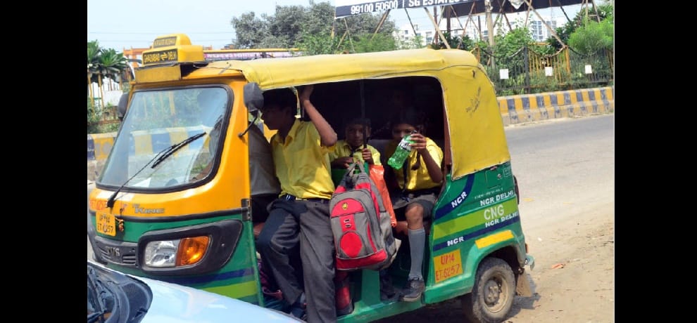 school van catches fire in ghaziabad while children were travelling to school