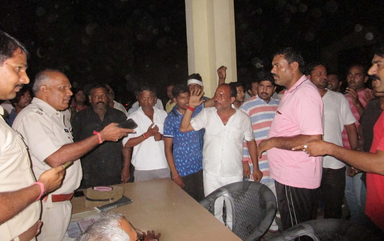 Gokshi rumor, ruckus at police station
