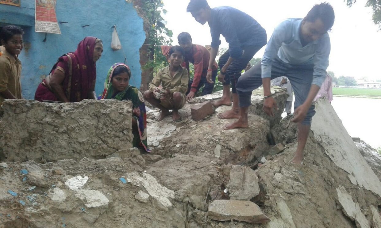 Two houses fall, three injured