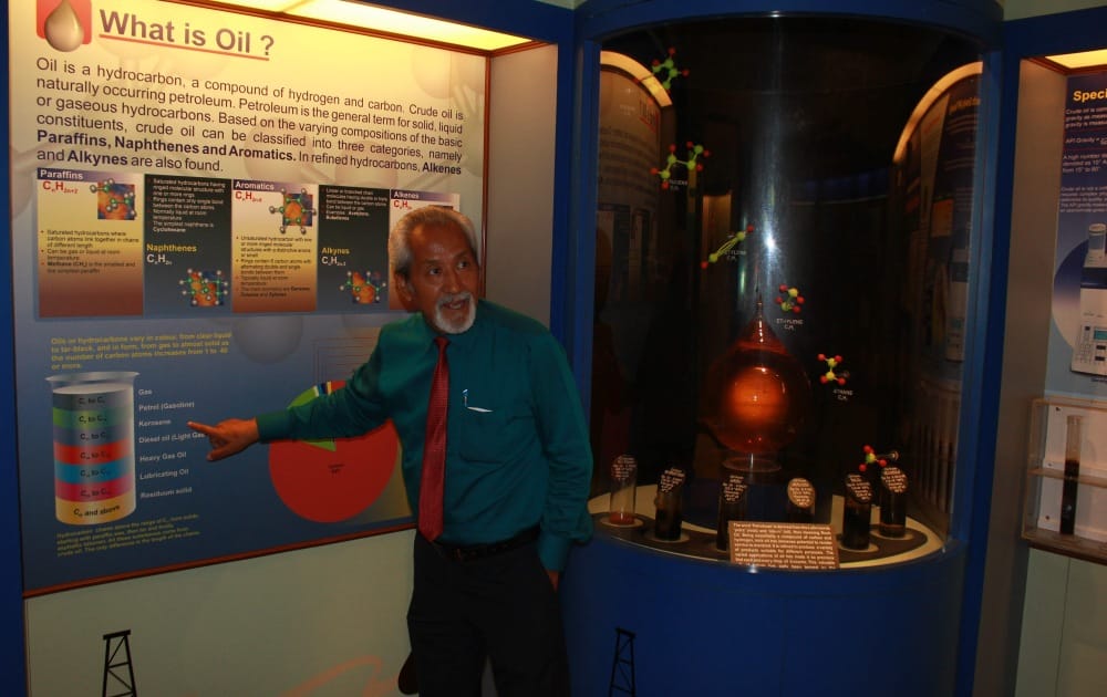 ongc gas and petroleum extraction technique model