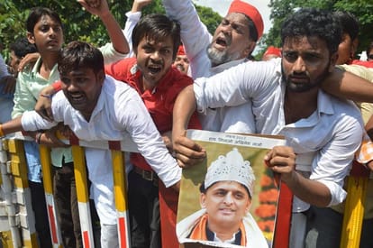 SP boiling in local politics, divided into factions leader