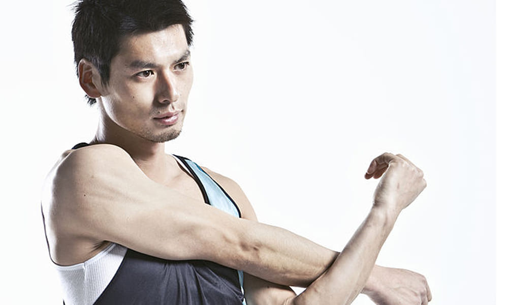 best asan for strong shoulders