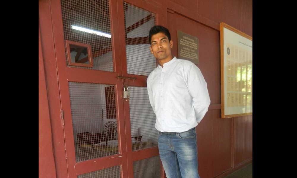 Success Story Of A Auto Driver