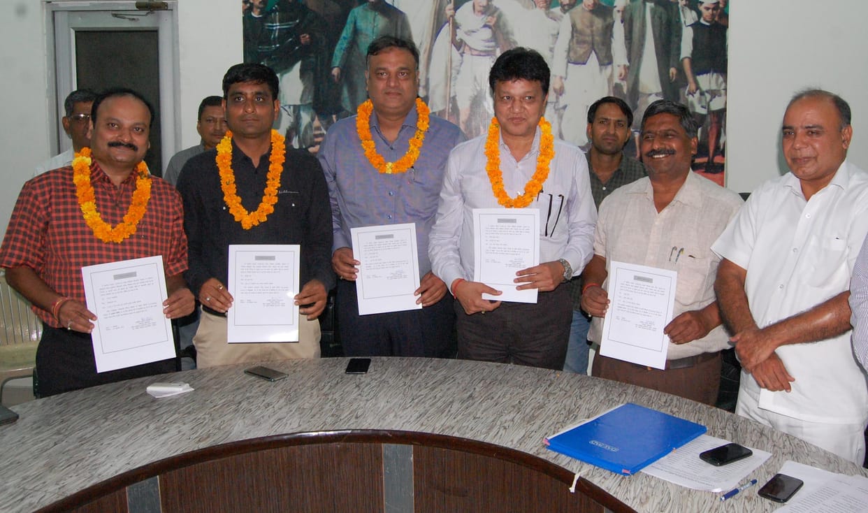 vaishya society election, charge, court order, haryana, rohtak, certificate handover