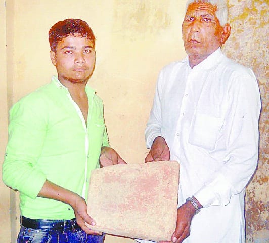17 kg of the brick wall found in excavations