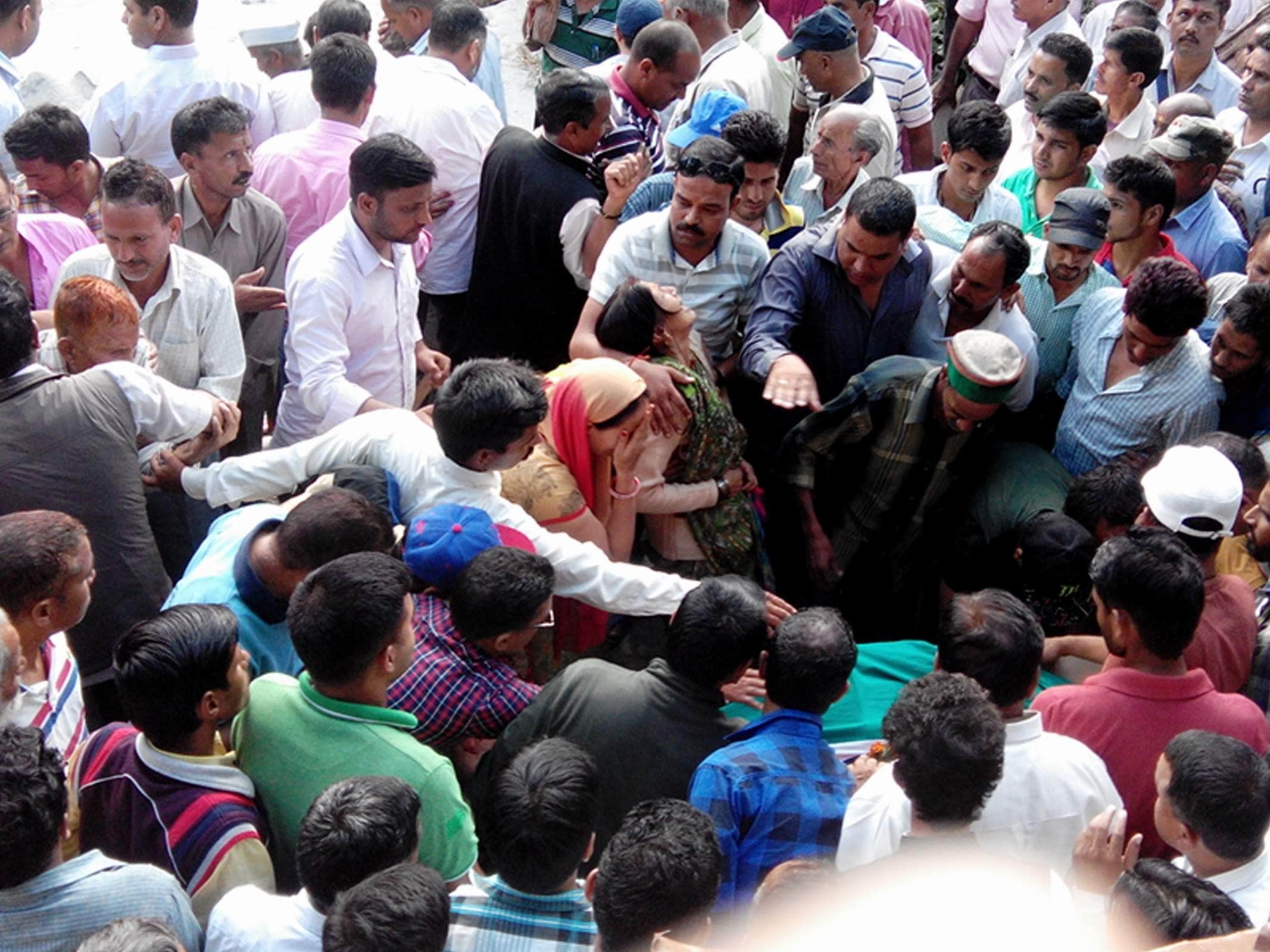 soldier atar singh cremation in uttarakhand.