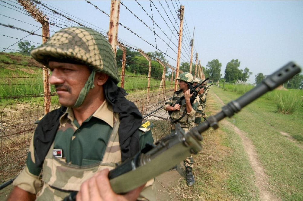 high alert on indo-pak borderr