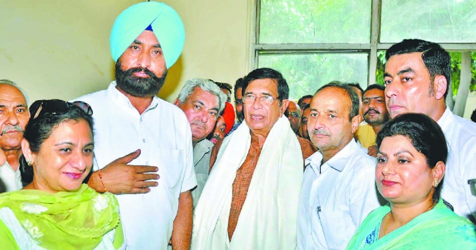 Congress leader Oscar Fernandes talks on rss leader jagdish gagneja death