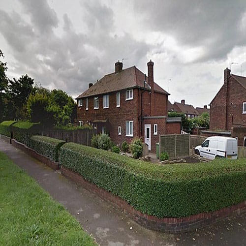 Ghosthunter captures ghost image in house 