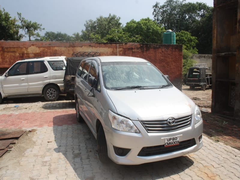 innova found in agra
