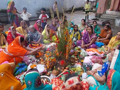 Mothers will keep a waterless fast and wear Jiutiya in raw cotton for the longevity of their children.