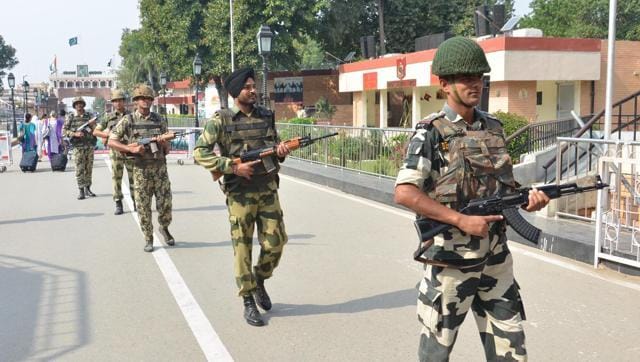 tight security on indo pak border in firozpur, indian and pakinstan both on highalert