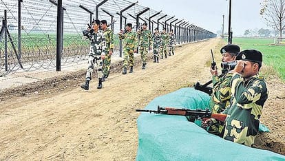 tight security on indo pak border in firozpur, indian and pakinstan both on highalert