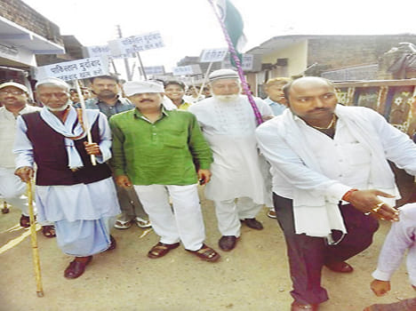 Muslims take the procession tribute