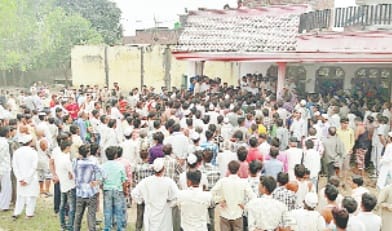 mahaul biadne ki koshish