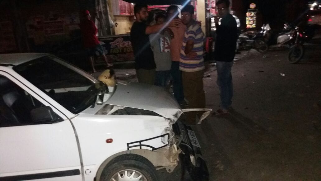 1 killed 4 serious in a accident at Dasuha hoshiarpur