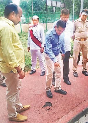 High on the jogging track breakdown offended at Company Bagh