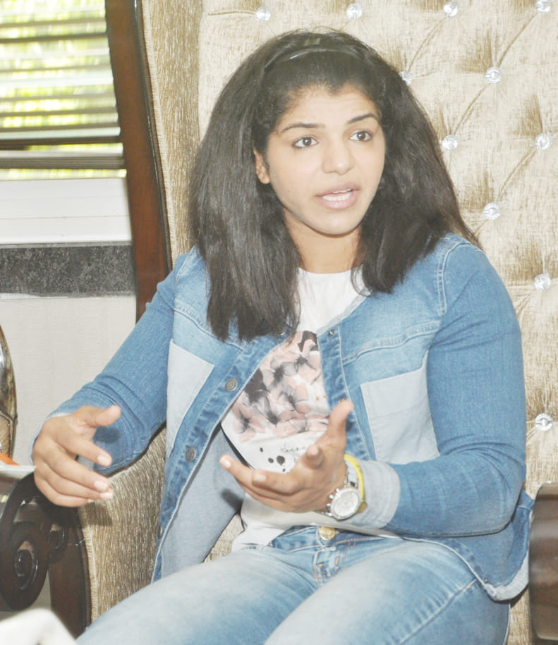 sakshi malik will lead inidia in asian championship