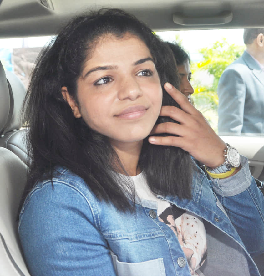 Olympian Wrestler Sakshi Malik Emotional Interview