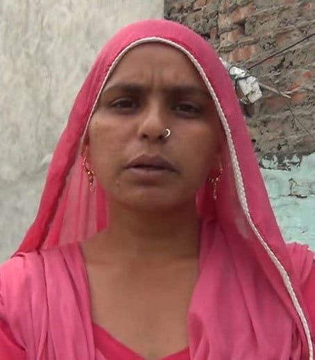 son missing and father died, three daughters gave shoulder to father bier in rohtak
