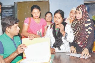 shikshakon ne bhare vikalp