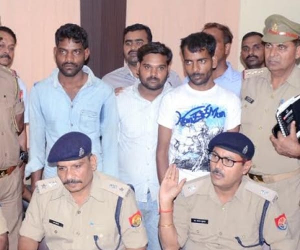 police arrested three criminals in Lucknow.