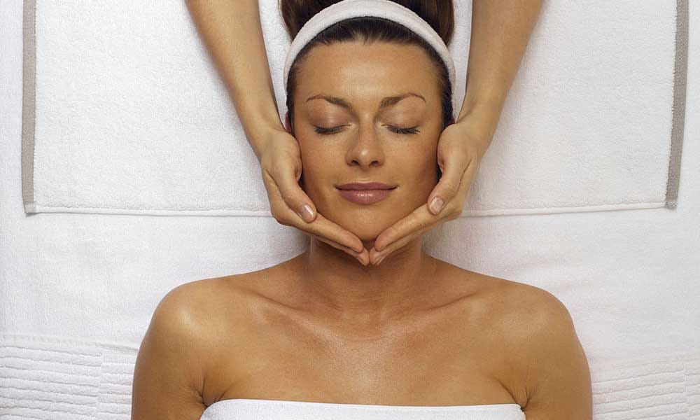 facial cream harmful for girl health