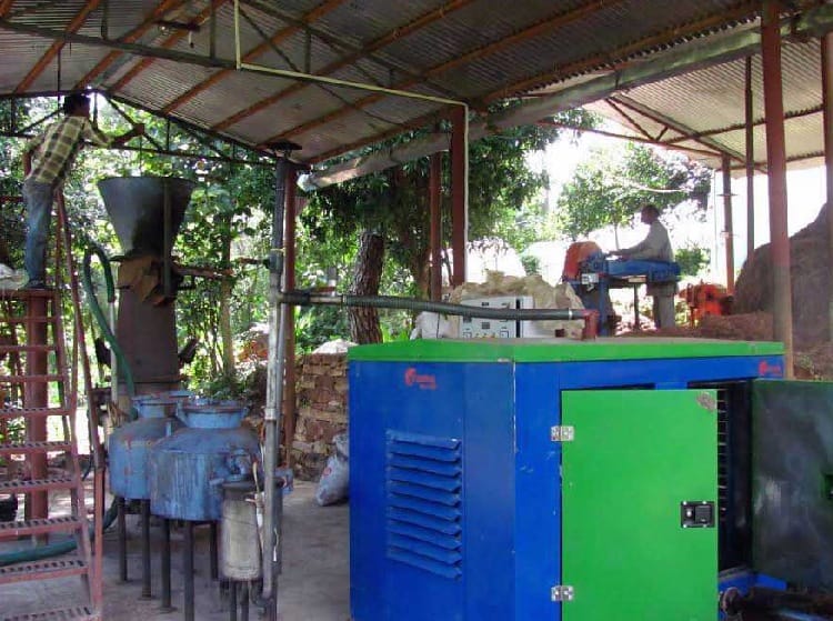 electricity production through dry leaves of pine