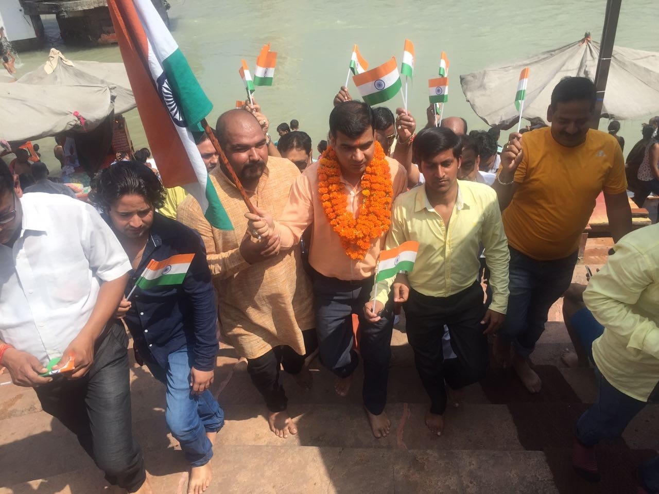 hindu kranti national president going pakistan