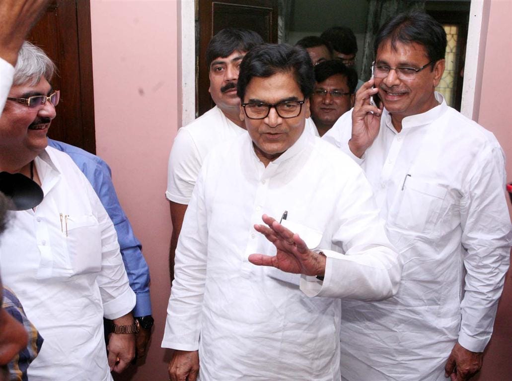 ram gopal yadav says sp clash is not going to end now
