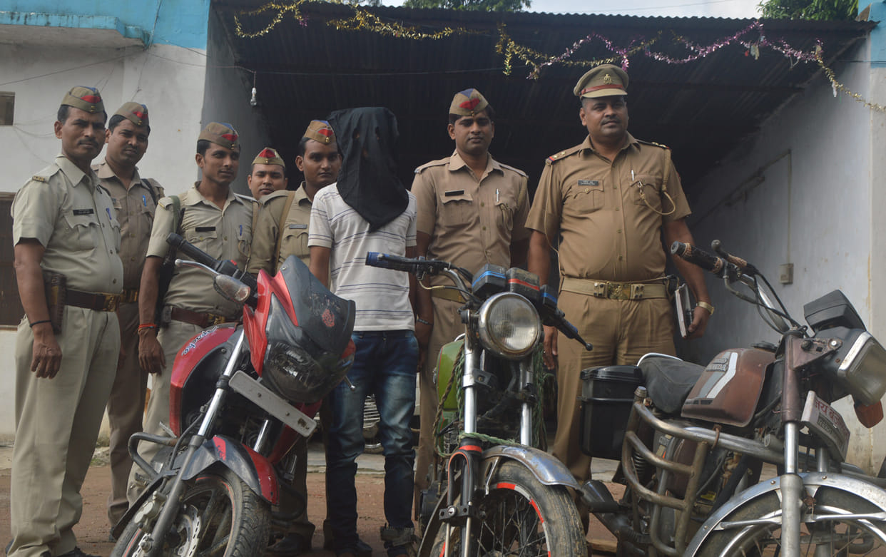 ITI student turned the vehicle thief