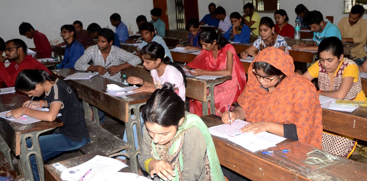 Allahabad university: BA, Bsc, B.com admit card issued.