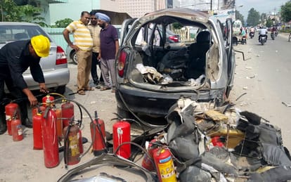 blast in car in haridwar.