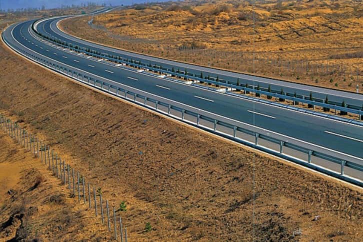 China completes world’s longest desert expressway