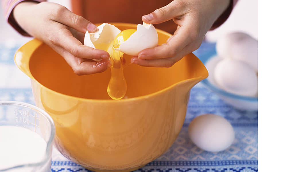  Identification of plastic eggs in market
