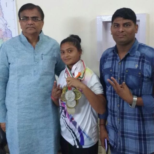 Kik boxing, won the silver medal, Kusum, Goyla kalan, Bahadurgarh
