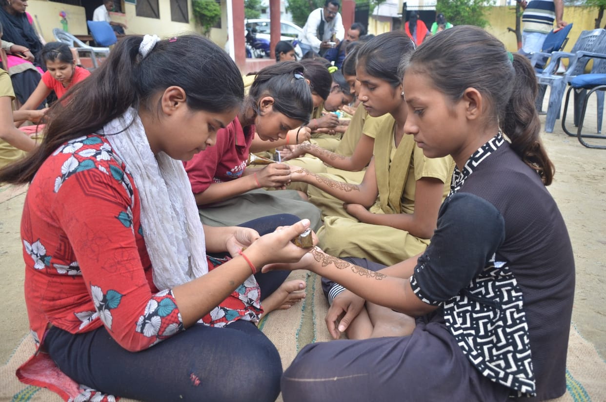 rangoli and mehandi program 