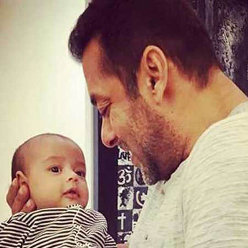 salman and ahil's photo goes on viral
