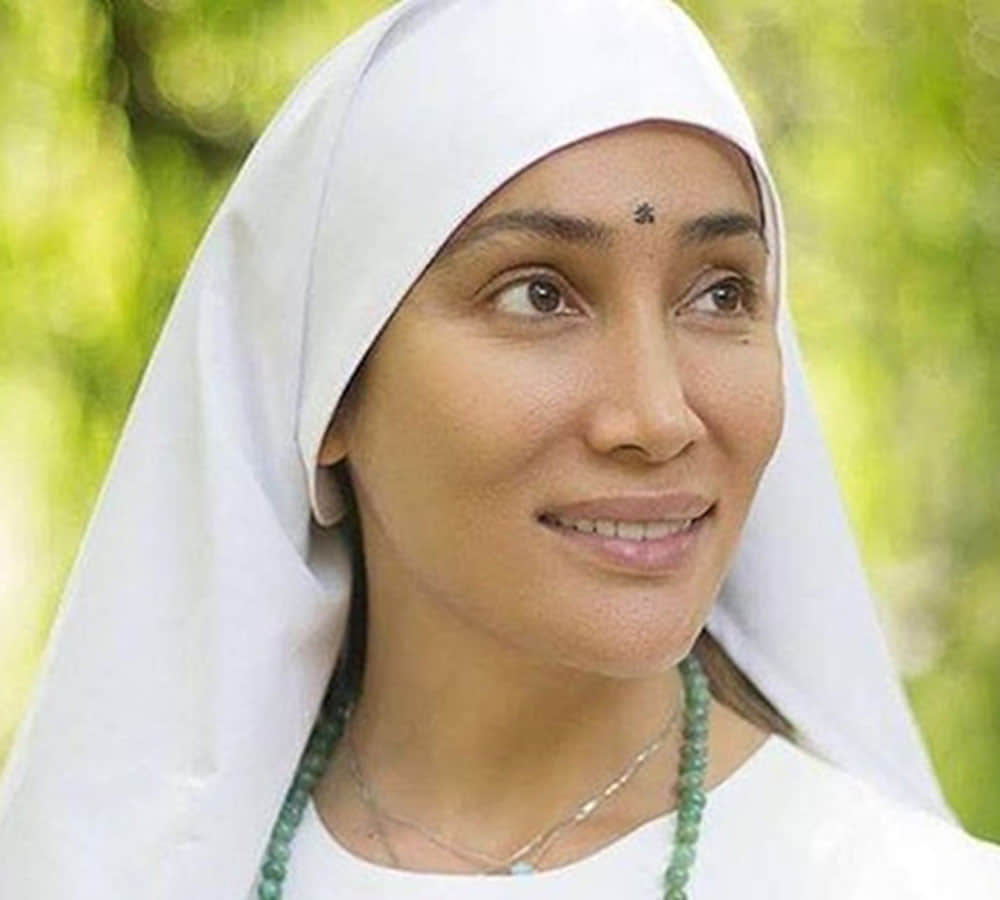 Sofiya Hayat lashes out on a man who ask rates for spend a night