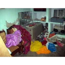 Thief, thief in Jhajjar, locked the door, Jhajjar