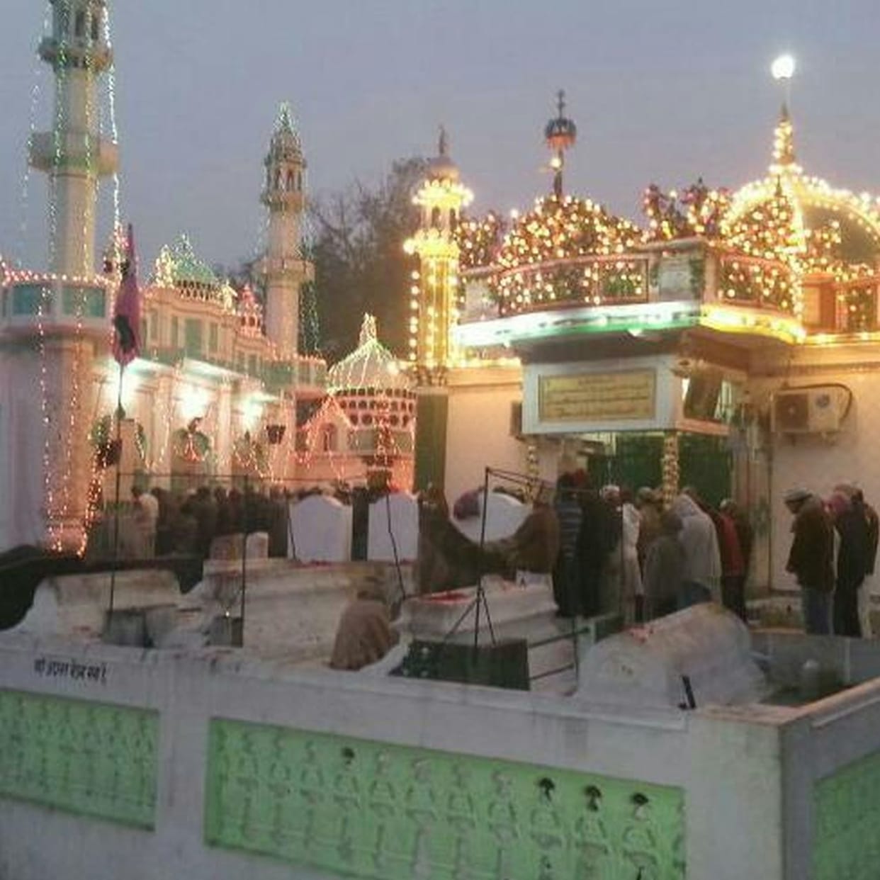 Negligence in providing facilities at Tourist spots