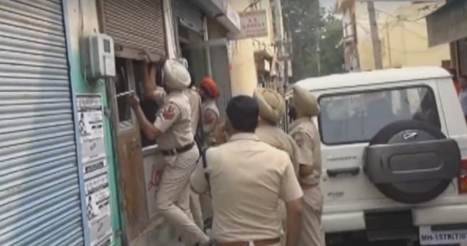Police raided a cyber cafe in hoshiarpur punjab