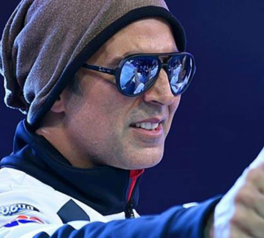 akshay kumar salute to a constable